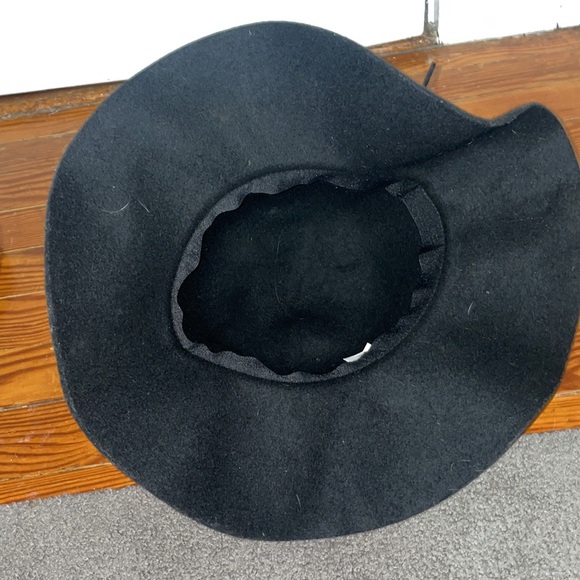 H&M Wool Floppy Hat - Picture 3 of 3